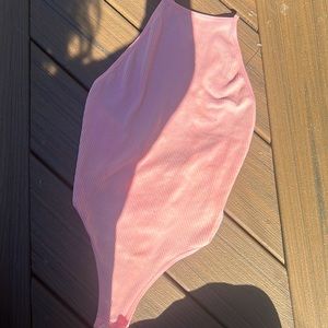 fashionnova‎ ribbed high neck criss cross bodysuit